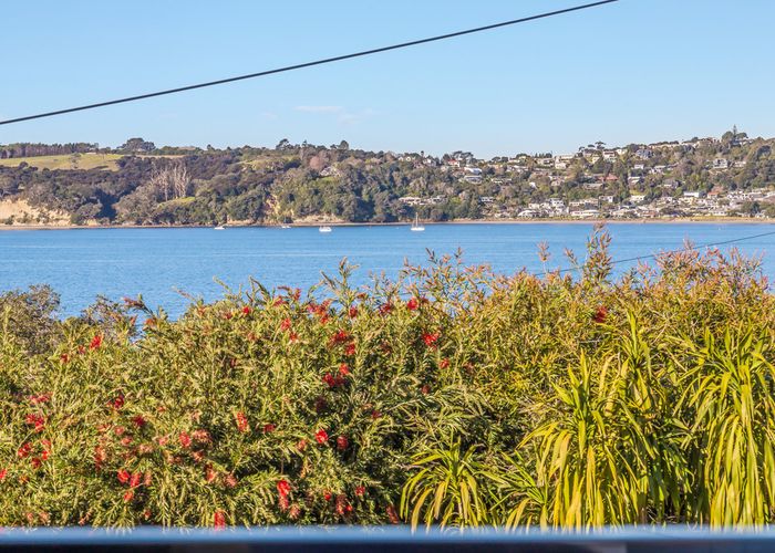  at 32 Swann Beach Road, Stanmore Bay, Whangaparaoa