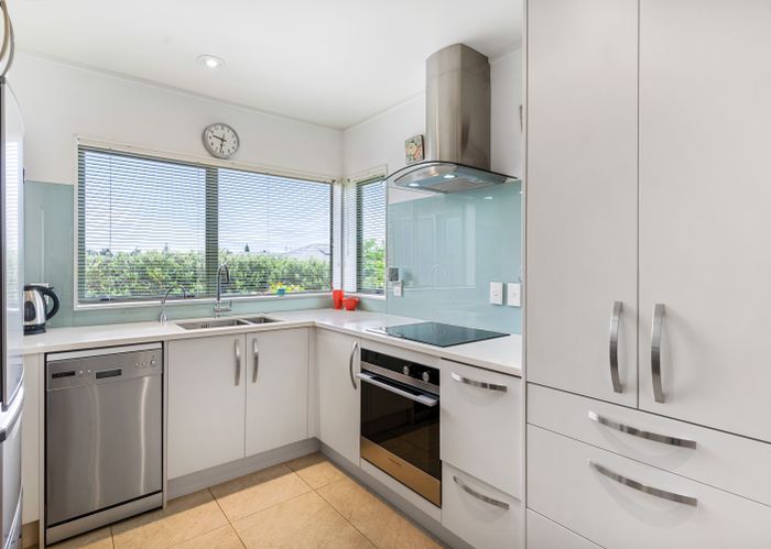  at 14 Imelda Road, Te Atatu Peninsula, Auckland