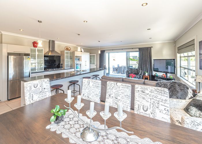  at 4 Lithgow Drive, Otamatea, Whanganui