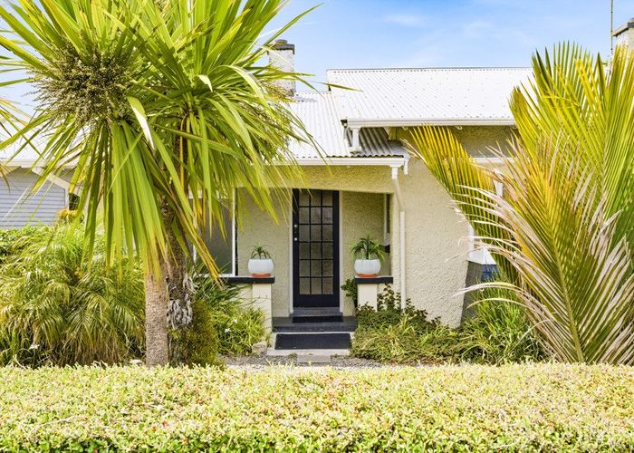  at 26 College Street, College Estate, Whanganui, Manawatu / Whanganui