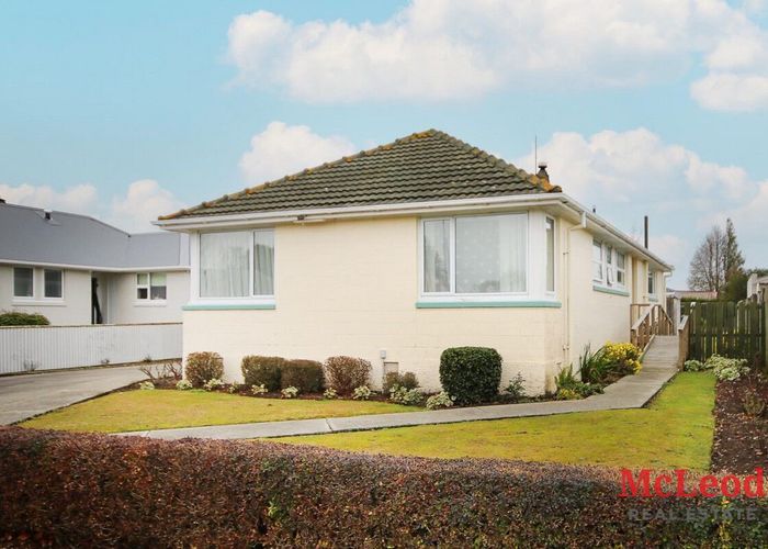  at 18 Tucker Street, Allenton, Ashburton