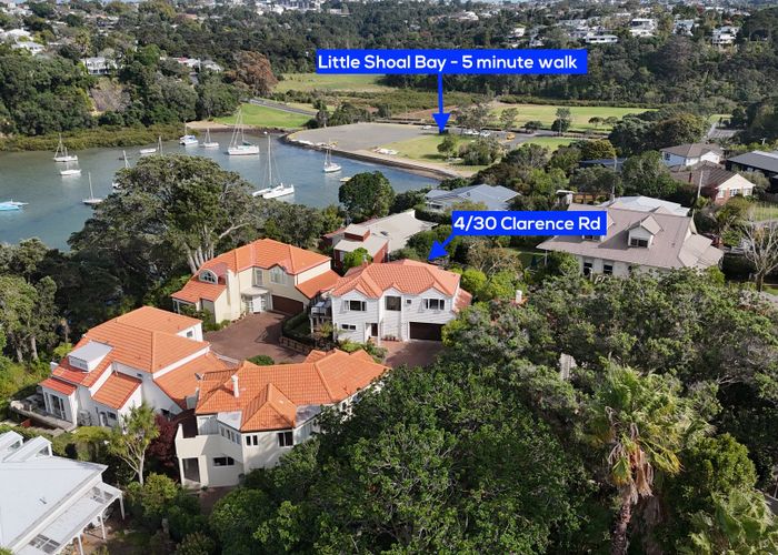  at 4/30 Clarence Road, Northcote Point, North Shore City, Auckland