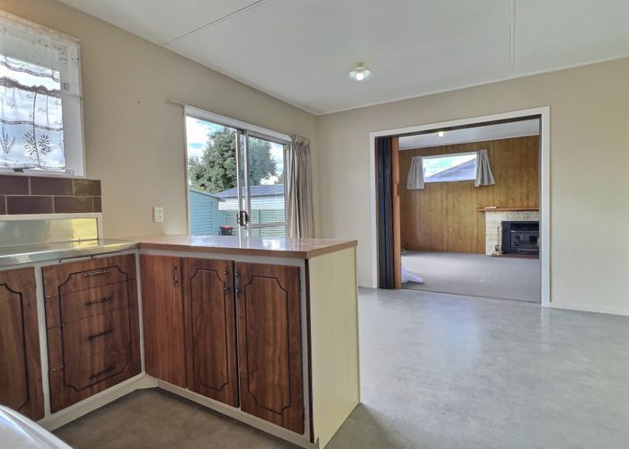  at 8 Baker Street, Flaxmere, Hastings