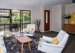  at 3 Grenadine Place, Unsworth Heights, North Shore City, Auckland