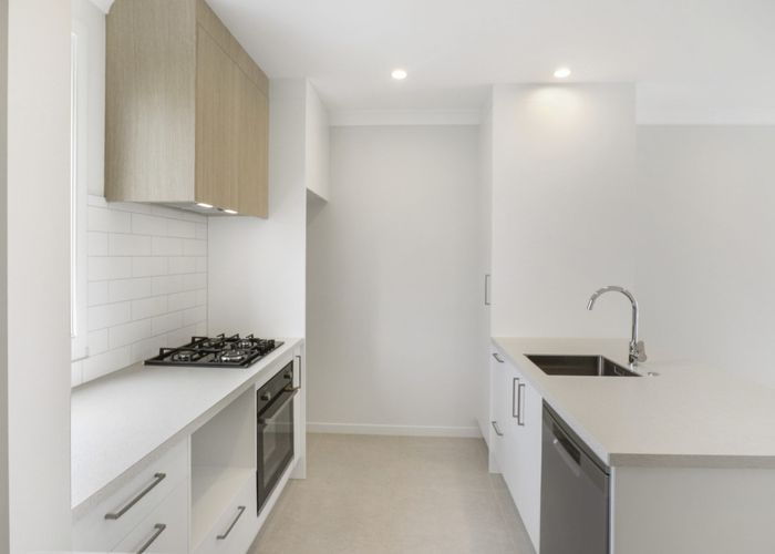  at 14 Nuku Place, Manurewa, Manukau City, Auckland