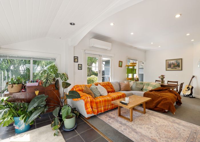  at 66 Caledonian Road, St. Albans, Christchurch City, Canterbury