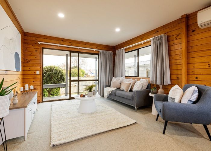  at 1 Beadle Place, St Andrews, Hamilton