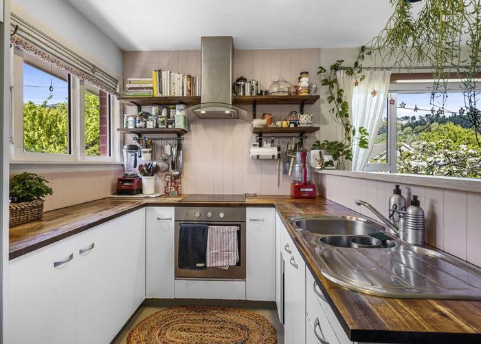  at 10 Brabourne Street, Hillsborough, Christchurch