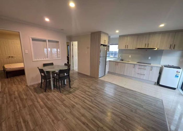  at 198B Archers Road, Glenfield, North Shore City, Auckland