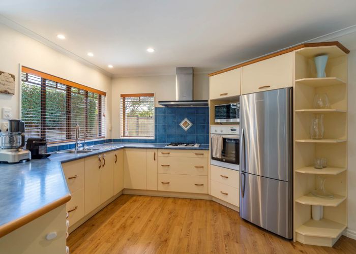  at 28 Chieftain Rise, Goodwood Heights, Auckland