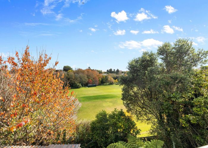  at 4 Cargill Place, Frankleigh Park, New Plymouth