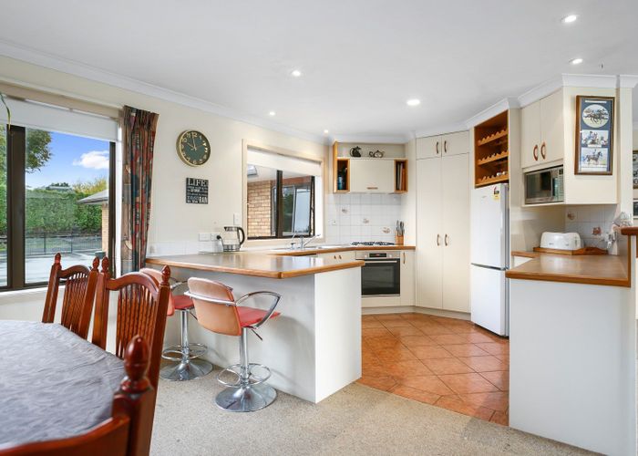  at 122 Tennyson Street, Leamington, Cambridge