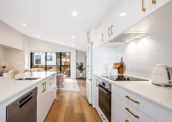  at 10 Stockden Place, Karori, Wellington, Wellington