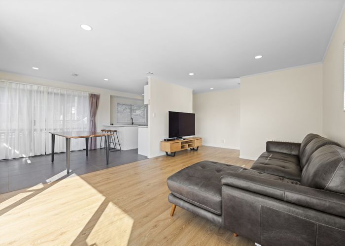  at 1/27 Sovereign Place, Glenfield, North Shore City, Auckland