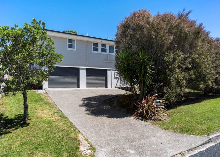  at 17 Springtime Crescent, Stanmore Bay, Whangaparaoa