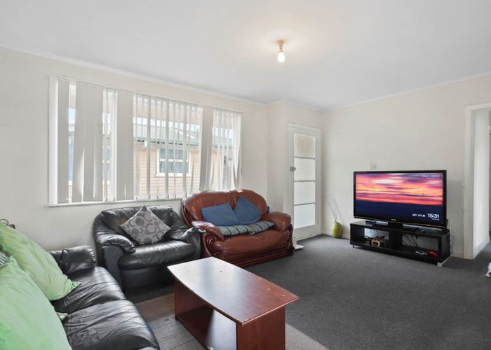  at 67 Cobham Crescent, Kelston, Waitakere City, Auckland