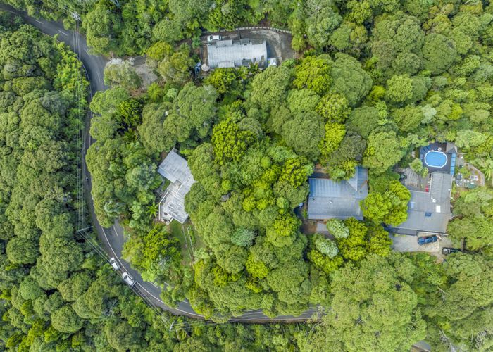  at 82 Mountain Road, Henderson Valley, Waitakere City, Auckland