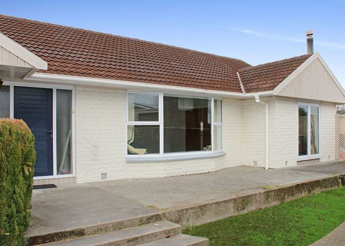  at 5 Highfield Place, Avonhead, Christchurch City, Canterbury