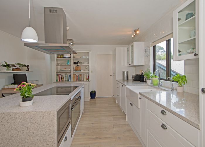  at 20 Alison Road, Surfdale, Waiheke Island