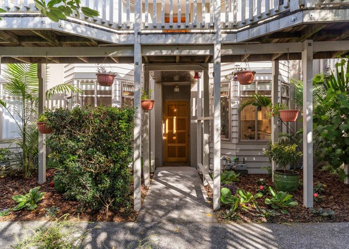  at 9/3 Lovelock Avenue, Mount Eden, Auckland City, Auckland