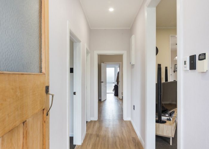  at 19 Carlisle Street, Milson, Palmerston North