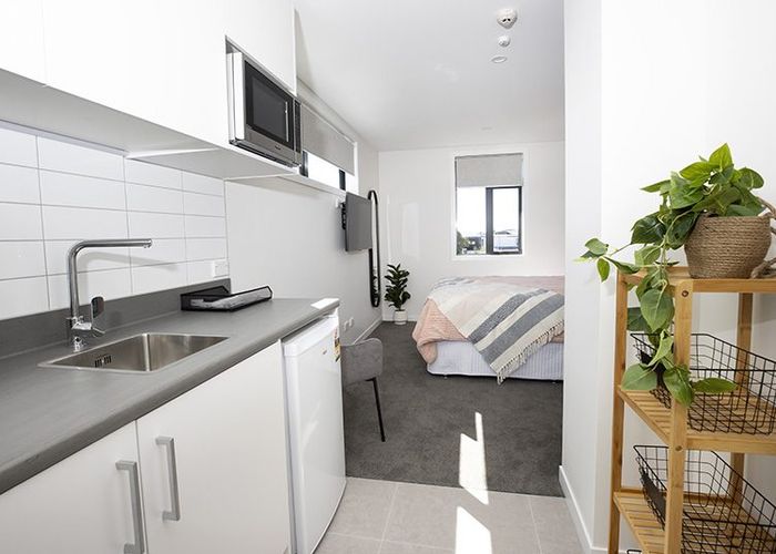 For rent 22/52 Delta Avenue, New Lynn, Waitakere City, Auckland