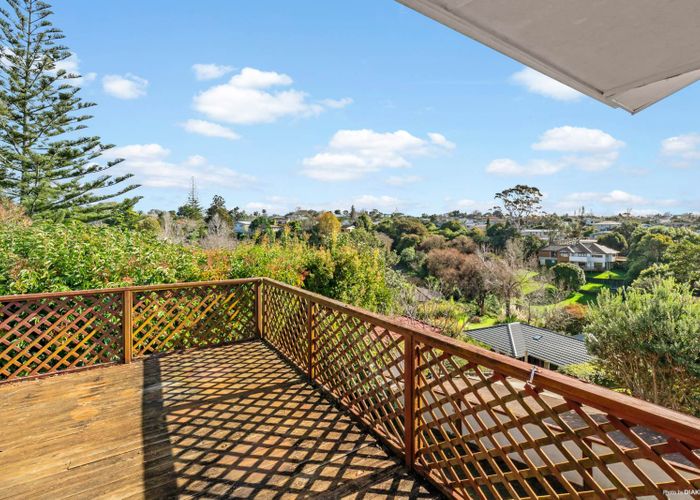  at 9A Aries Place, Shelly Park, Auckland