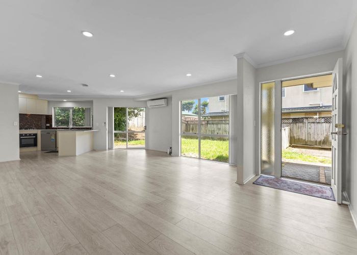  at 3/8 Saints Court, Manurewa, Manukau City, Auckland