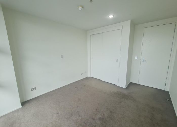  at 603/30 Beach Road, Auckland Central, Auckland