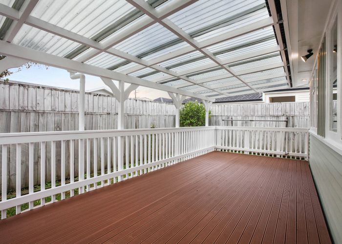  at 75b Tabitha Crescent, Henderson, Waitakere City, Auckland