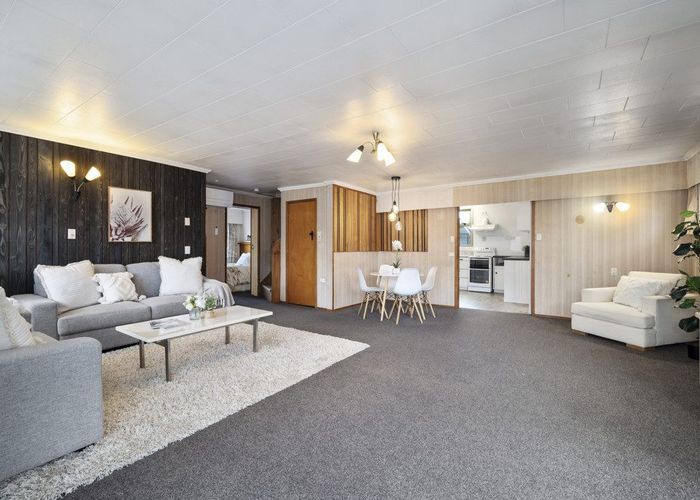  at 31 & 31A Kawaha Point Road, Fairy Springs, Rotorua, Bay Of Plenty