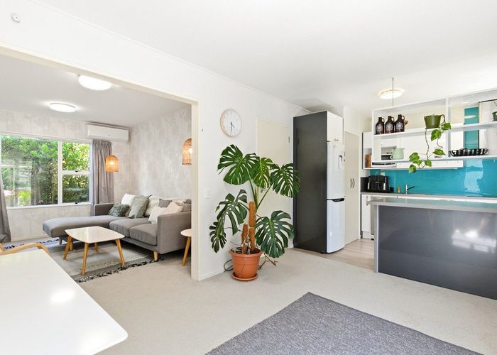  at 8/35 Ganges Road, Khandallah, Wellington, Wellington