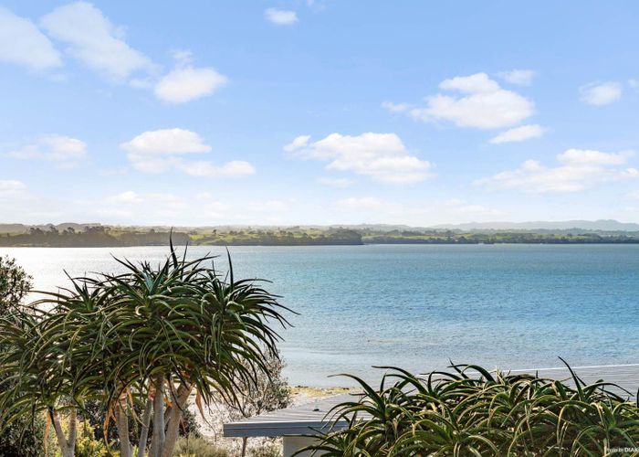 For sale 109 Torkar Road, Clarks Beach, Franklin, Auckland homes.co.nz