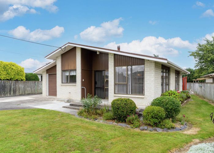  at 22 Dublin Street, Martinborough