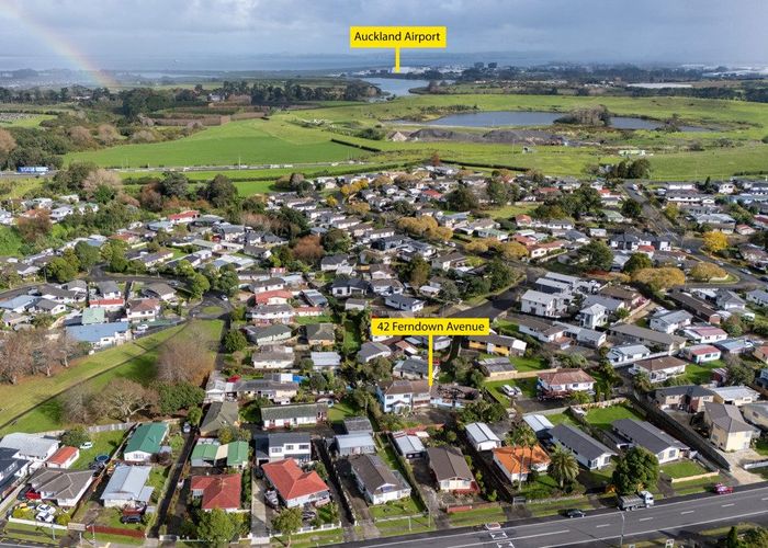  at 42 Ferndown Avenue, Papatoetoe, Manukau City, Auckland