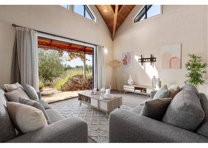  at 154 Hillview Road, Alexandra, Alexandra