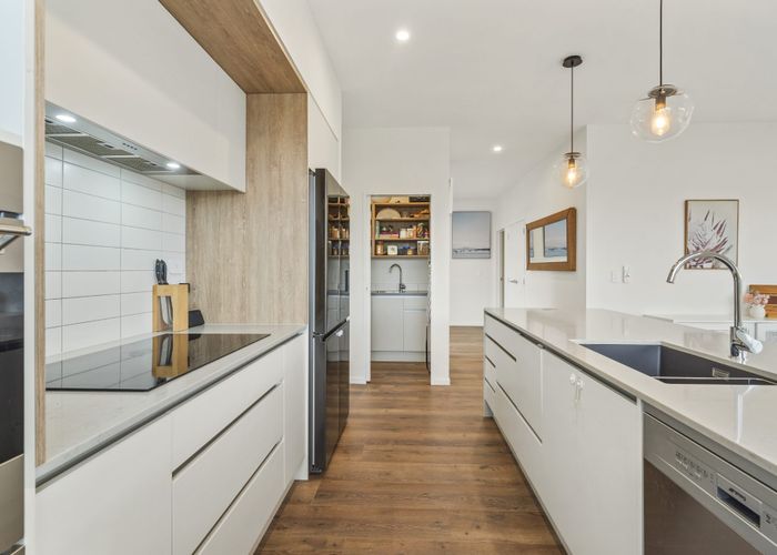  at 20 Angiangi Crescent, Beachlands, Auckland