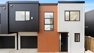  at 9B Aplin Place, Birkdale, Auckland