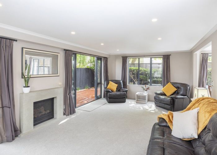  at 64B Holly Road, Merivale, Christchurch City, Canterbury