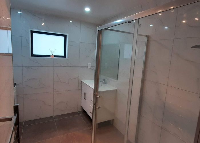  at 14 Ivon Road, Otara, Auckland