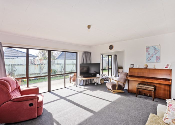  at 90 Lowe Street, Avenal, Invercargill