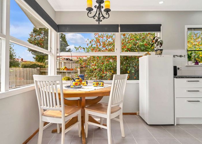  at 44 Te Kanawa Crescent, Henderson, Auckland