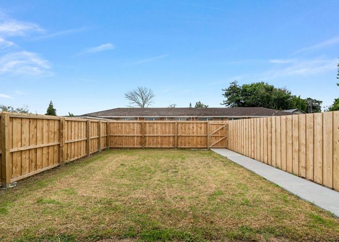  at 3/31A Vine Street, Mangere East, Auckland