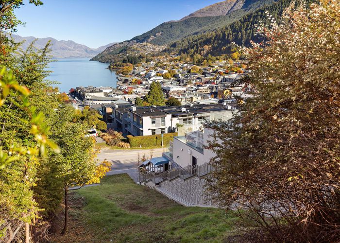  at 41 Hallenstein Street, Queenstown East, Queenstown-Lakes, Otago