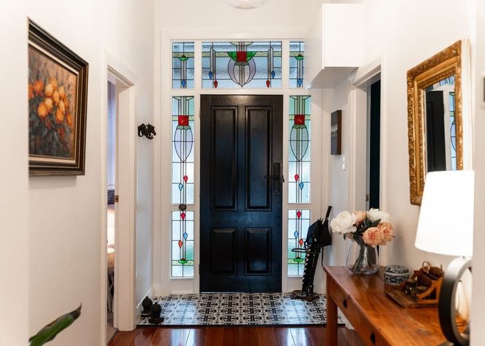  at 2 Shannon St, Mount Victoria, Wellington, Wellington