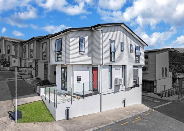  at 17/10 Silver Moon Road, Albany Heights, Rodney, Auckland