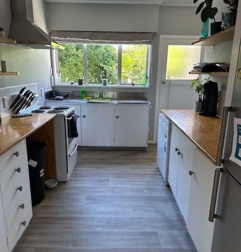  at 8 Tahi Road, Paraparaumu Beach, Kapiti Coast, Wellington