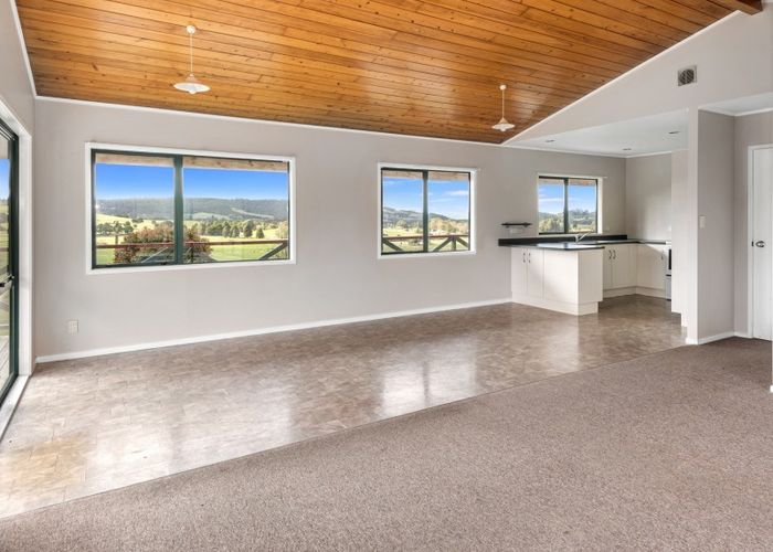  at 33 Johnson Road, Hikurangi