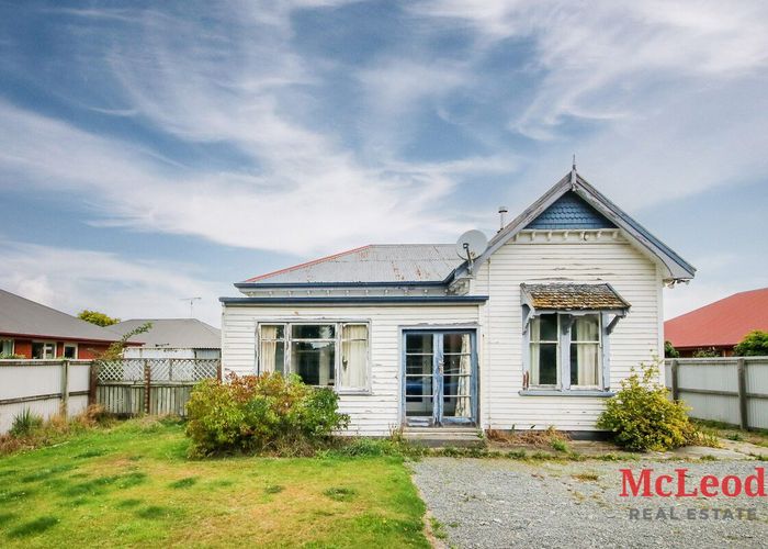  at 134 Chalmers Avenue, Hampstead, Ashburton