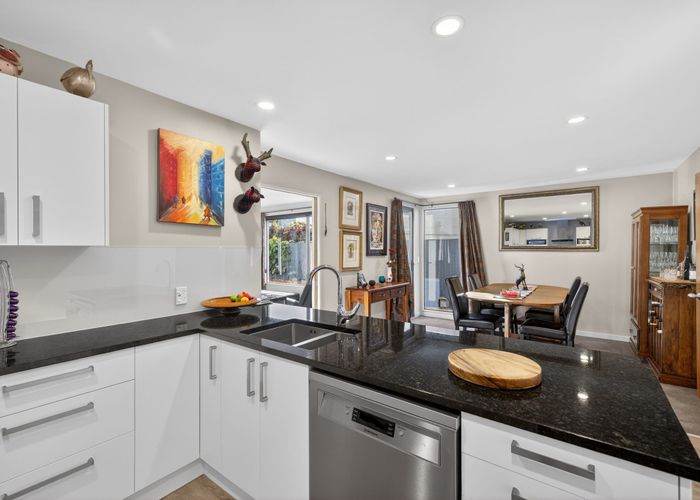  at 79 Holly Road, St. Albans, Christchurch City, Canterbury